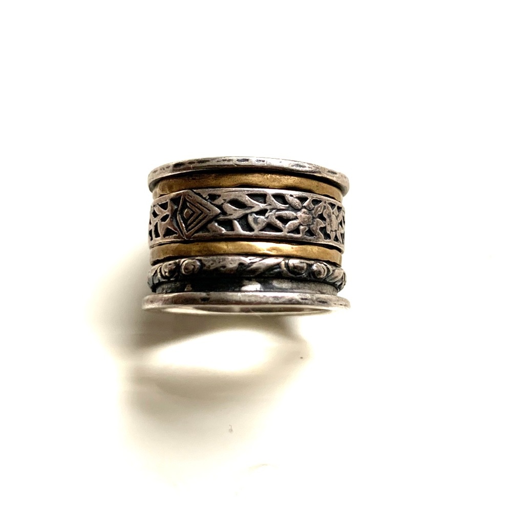 Silpada 925 retired twirl ring sz6.5